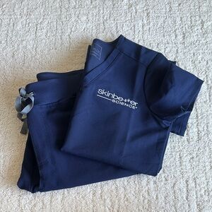 Women’s XS Figs Navy Blue Scrub Set